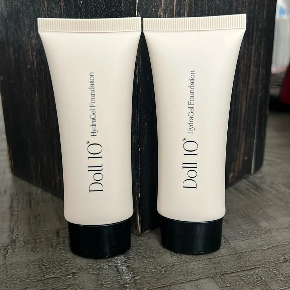 Lot of 2 Doll 10 HydraGel‎ Foundation - Fair
